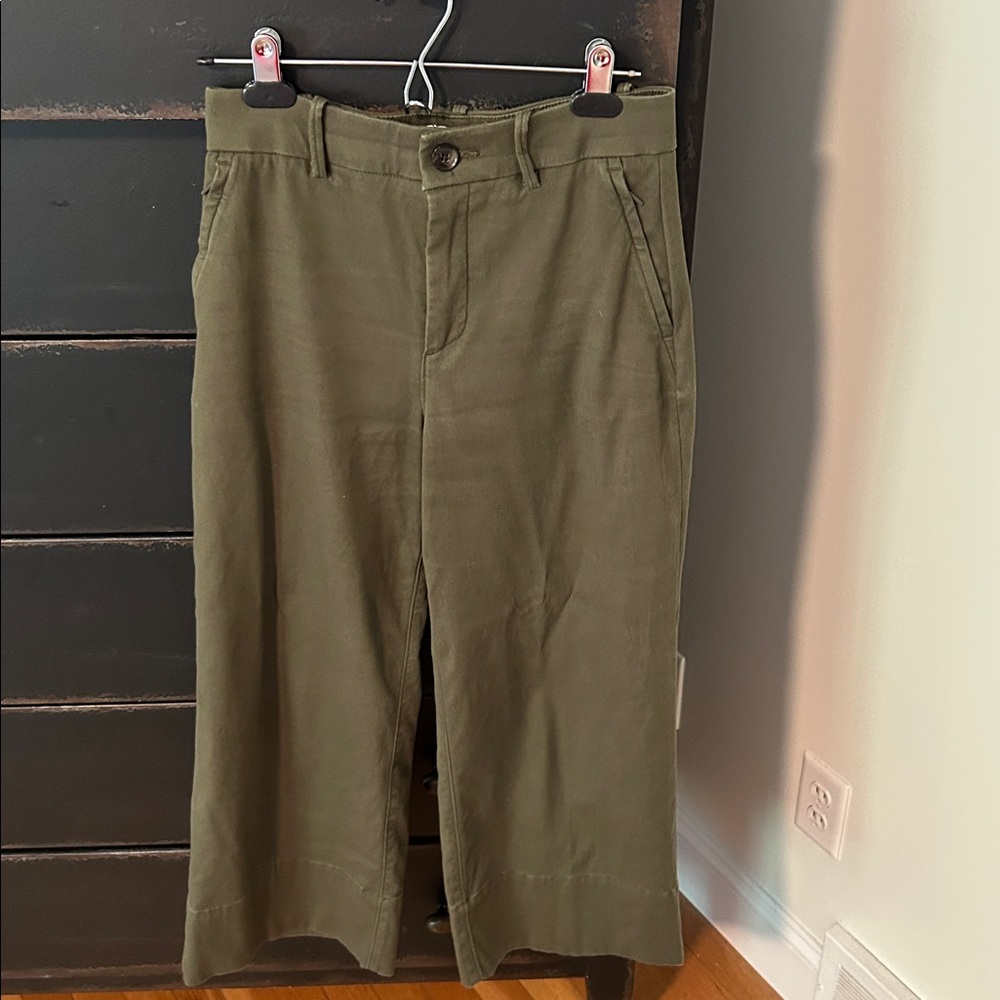 SPANX Wide Leg Olive Green Wide-Leg Pants